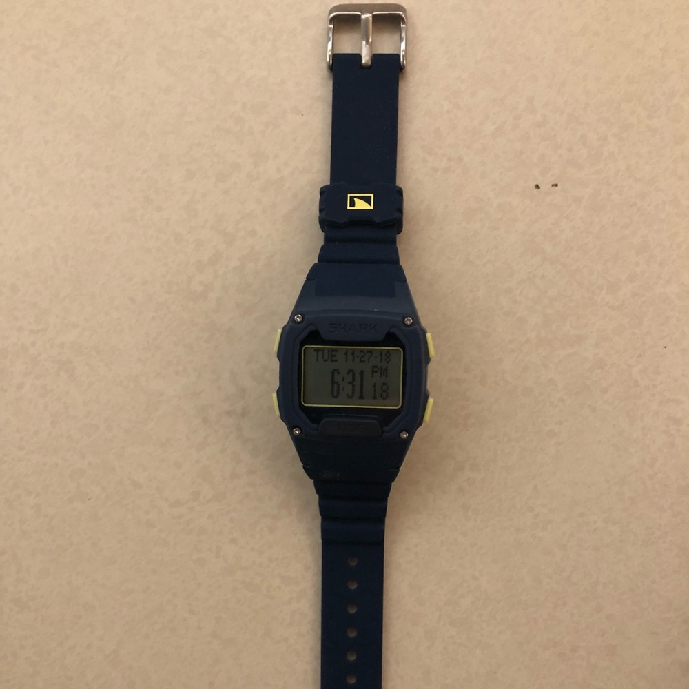 Freestyle Shark Tide 250 Watch